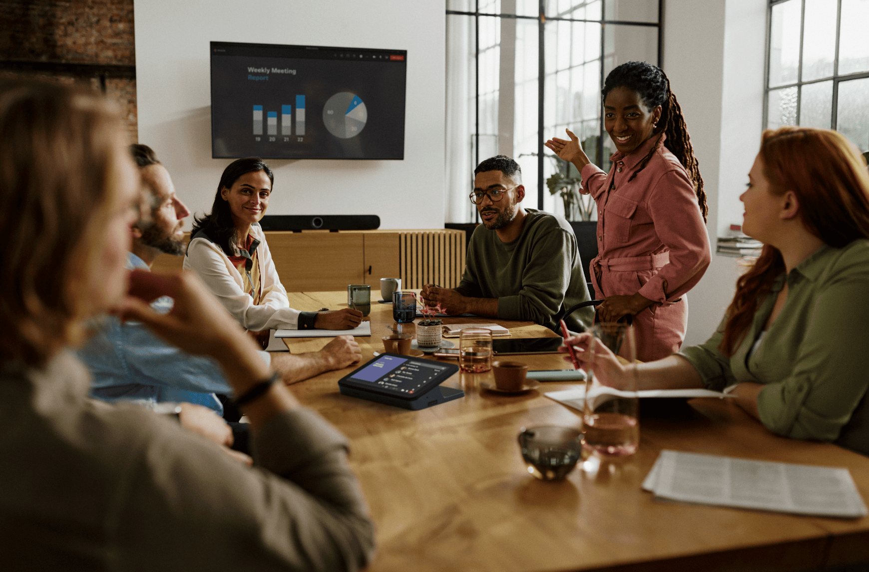 Small meeting room using Sennheiser TeamConnect Bar S